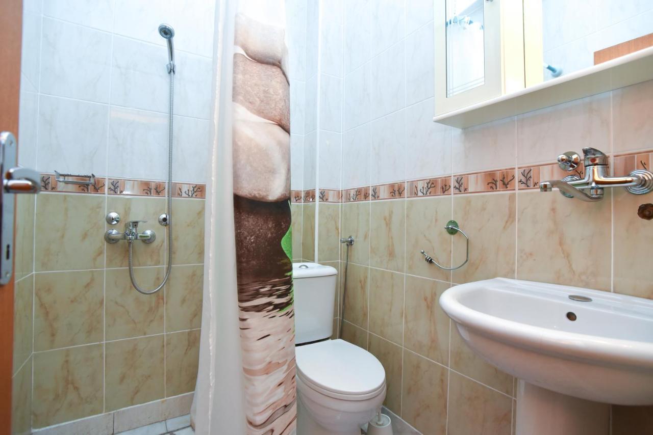 Mara Apartment *