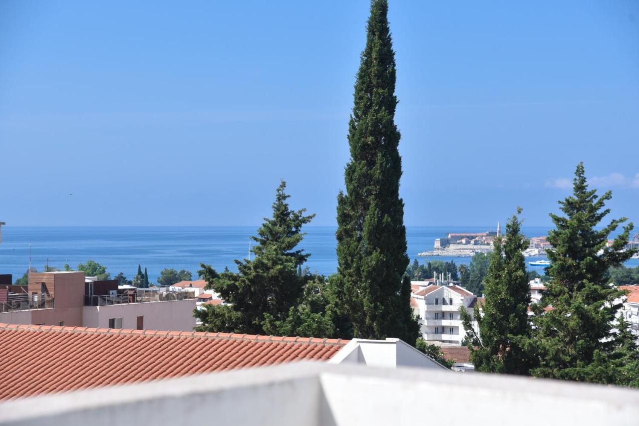 Mara Apartment Budva