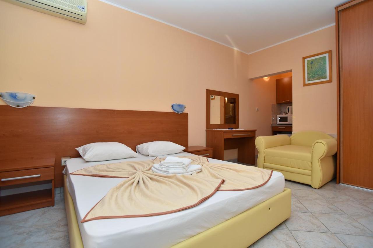 Mara Apartment